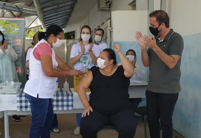 Prefeitura de Boa Esperança do Sul começa a vacinação contra o coronavírus