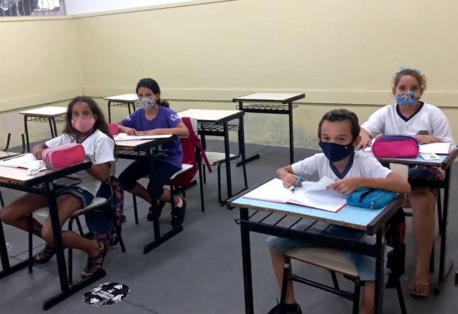 AULAS DE REFORÇO